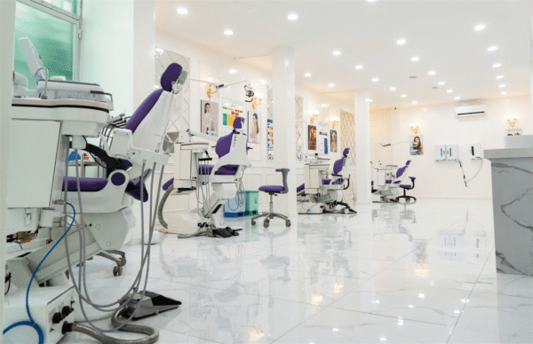 Ghế Nha Khoa Premium M7+ với hệ thống khử trùng 3 trong 1 - Bộ (Sao chép)